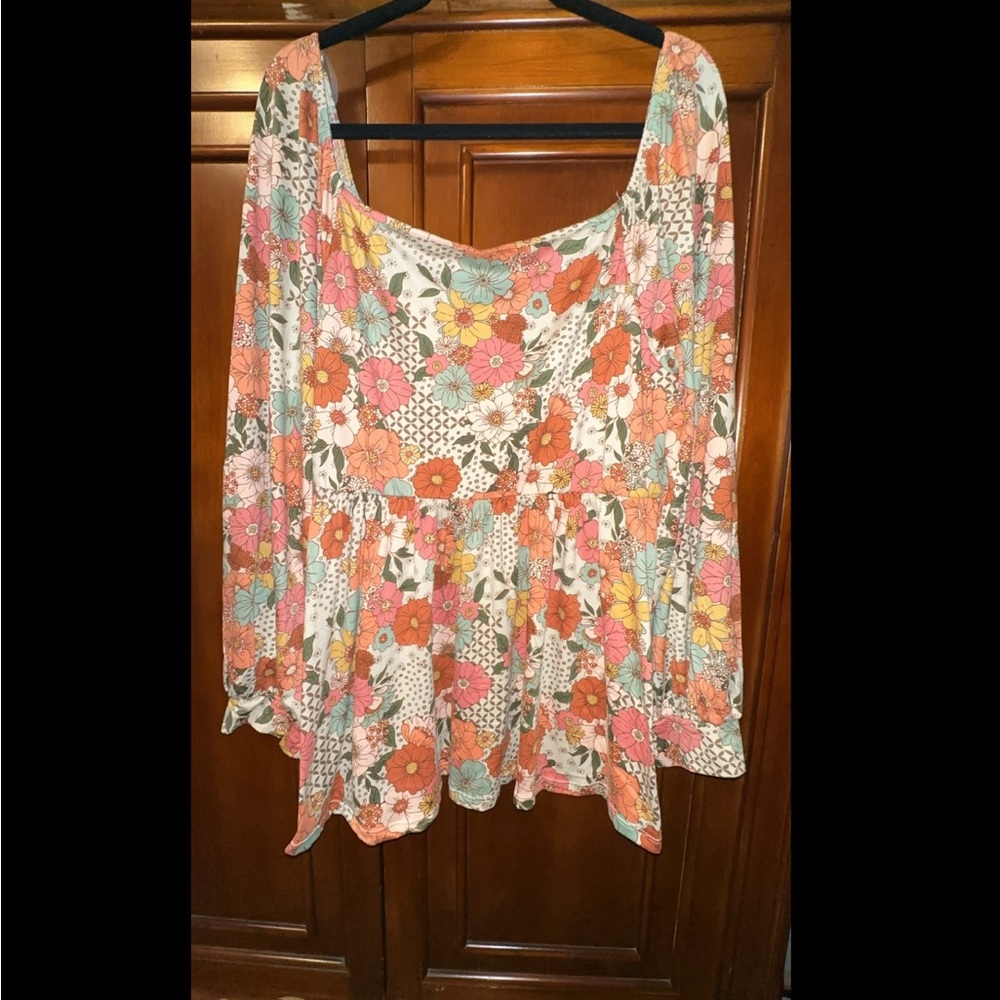 Boho Floral Long Sleeve Top. Vintage Vibes & Whimsical Charm